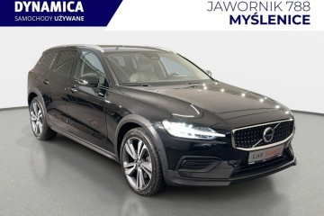 VAT 23% 2.0B4 mHEV D 197KM automat 4x4 2022 r., salon PL, I wł